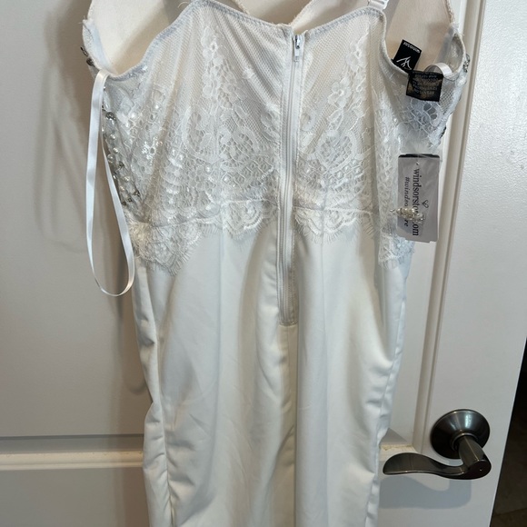 Windsor Homecoming dress - Picture 3 of 6